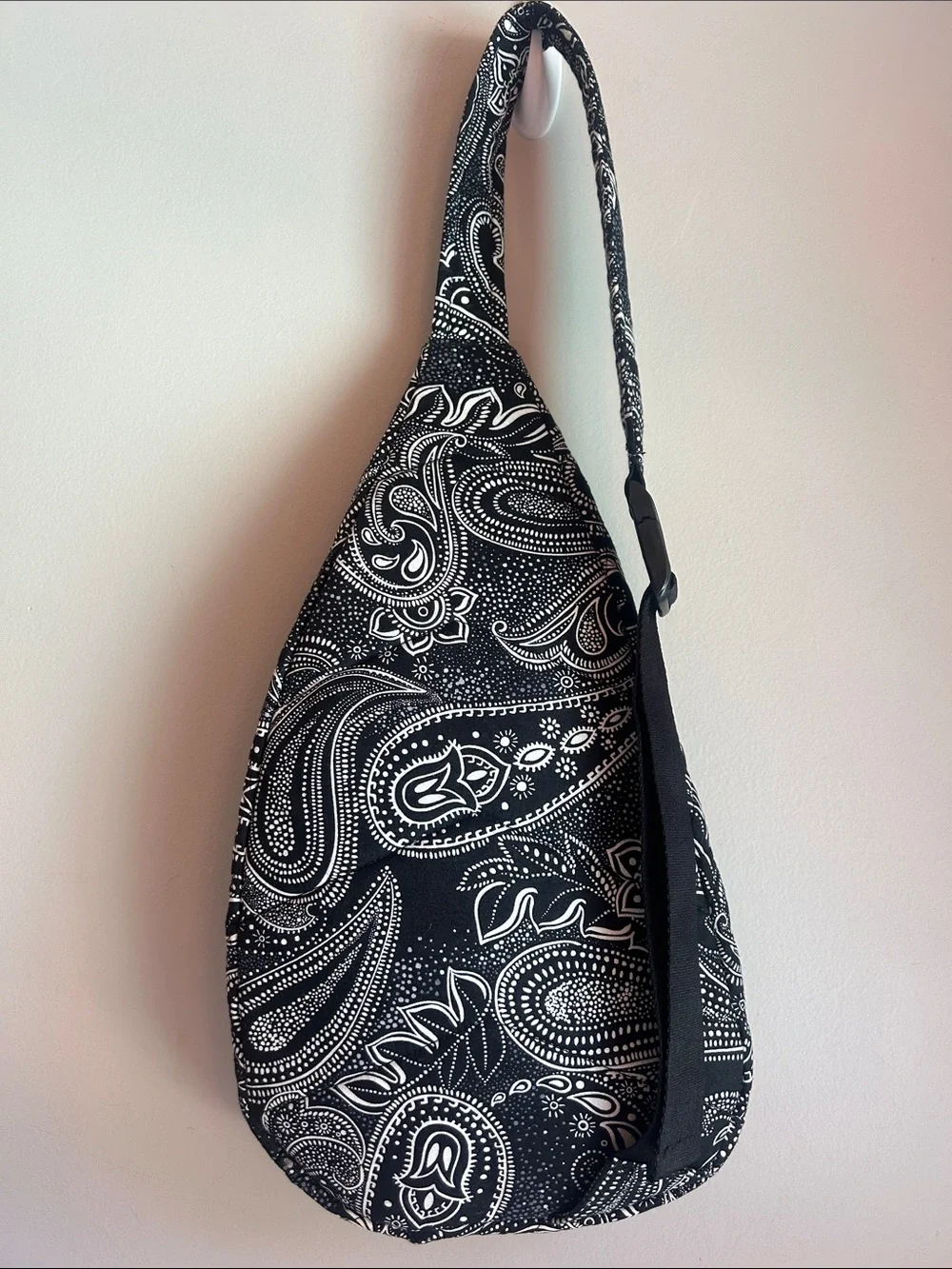 Vera Bradley Essential Compact Sling Backpack in Stellar Paisley